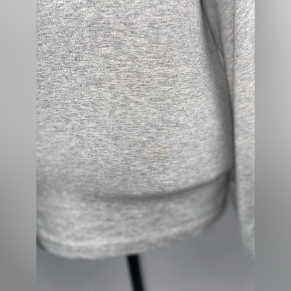 Sweatshirt Puffy Sleeves Small a.n.a Gray embroidered sleeves - Picture 10 of 14